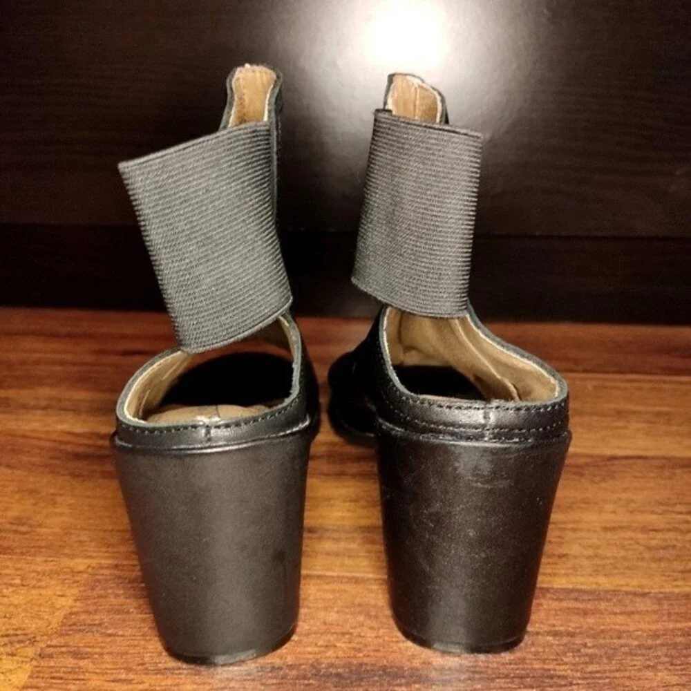 SIXTYSEVEN Black Genuine Leather Peep Toe Booties Sandals Heels